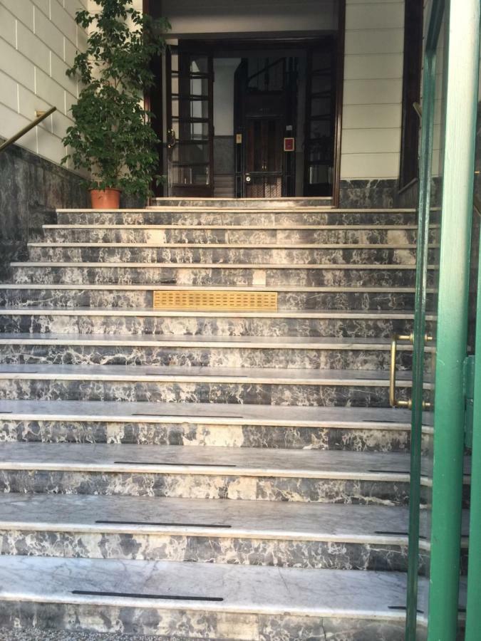 Rent Colosseum Guest house